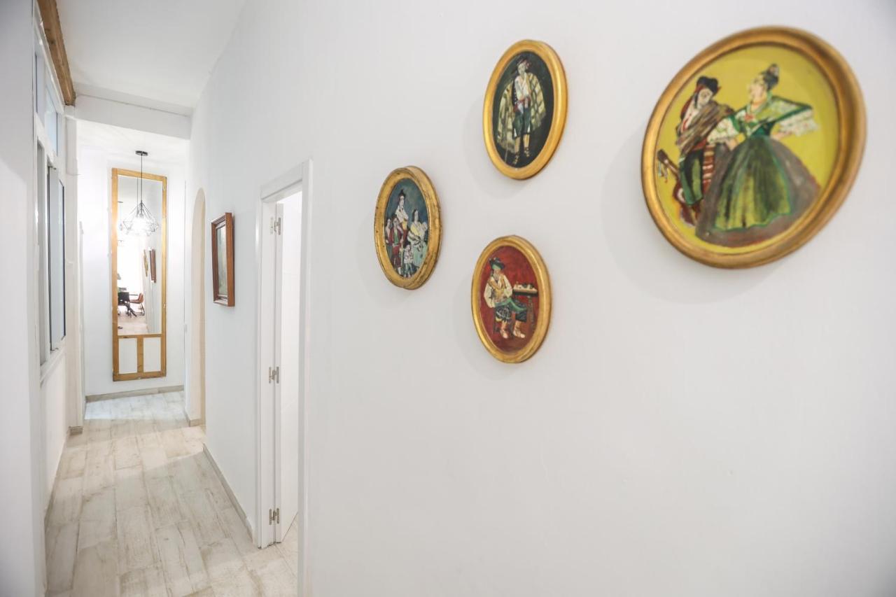 Apartamentos Catedral มาลากา ภายนอก รูปภาพ