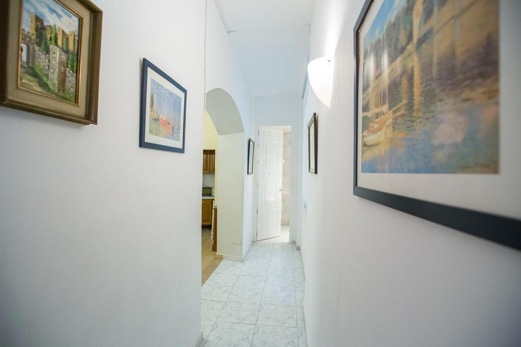 Apartamentos Catedral มาลากา ภายนอก รูปภาพ