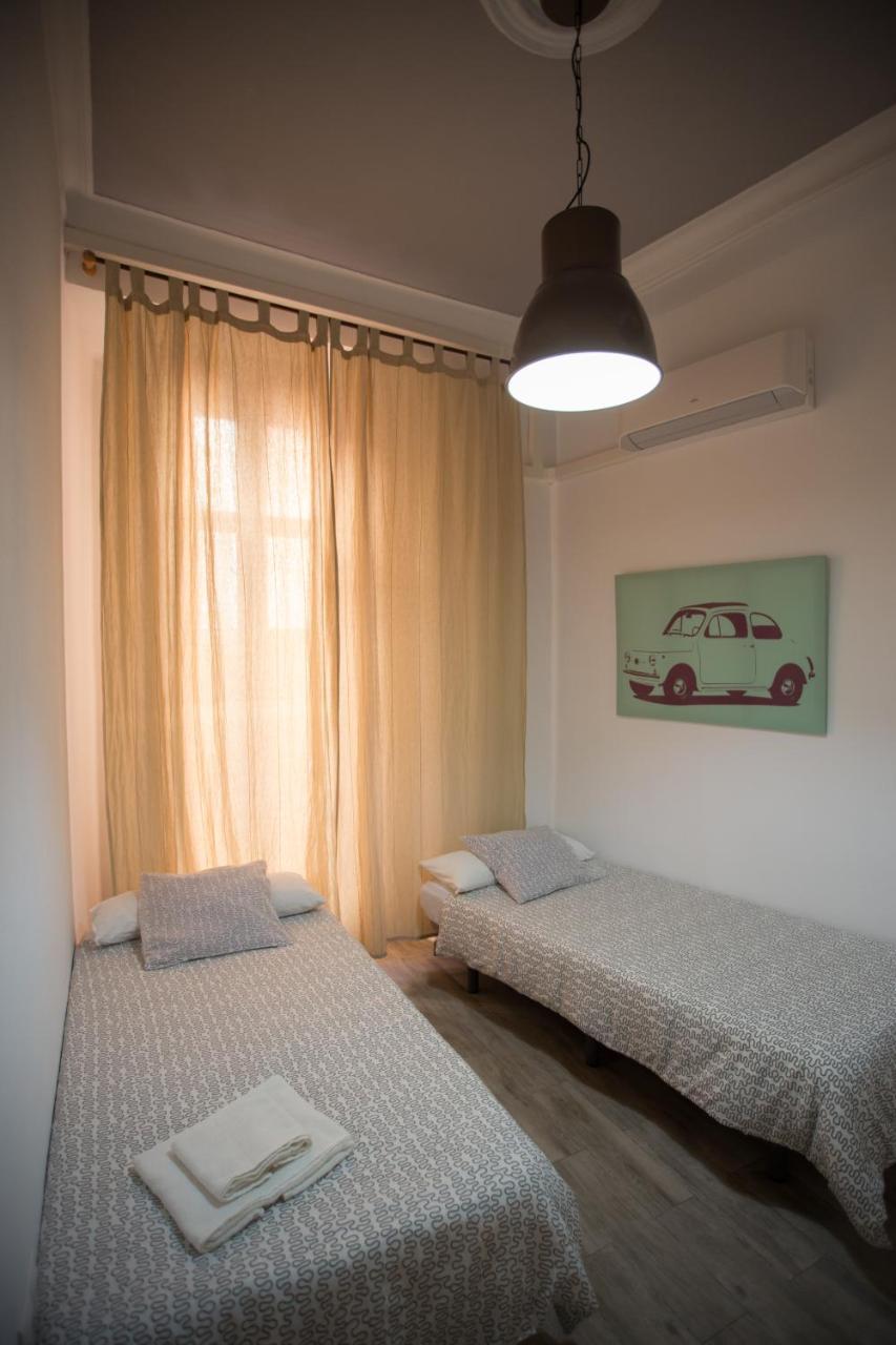 Apartamentos Catedral มาลากา ภายนอก รูปภาพ